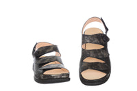 Naisten tukevapohjainen Think! Cambio sandaali kolmella tarralla - leveä kärki