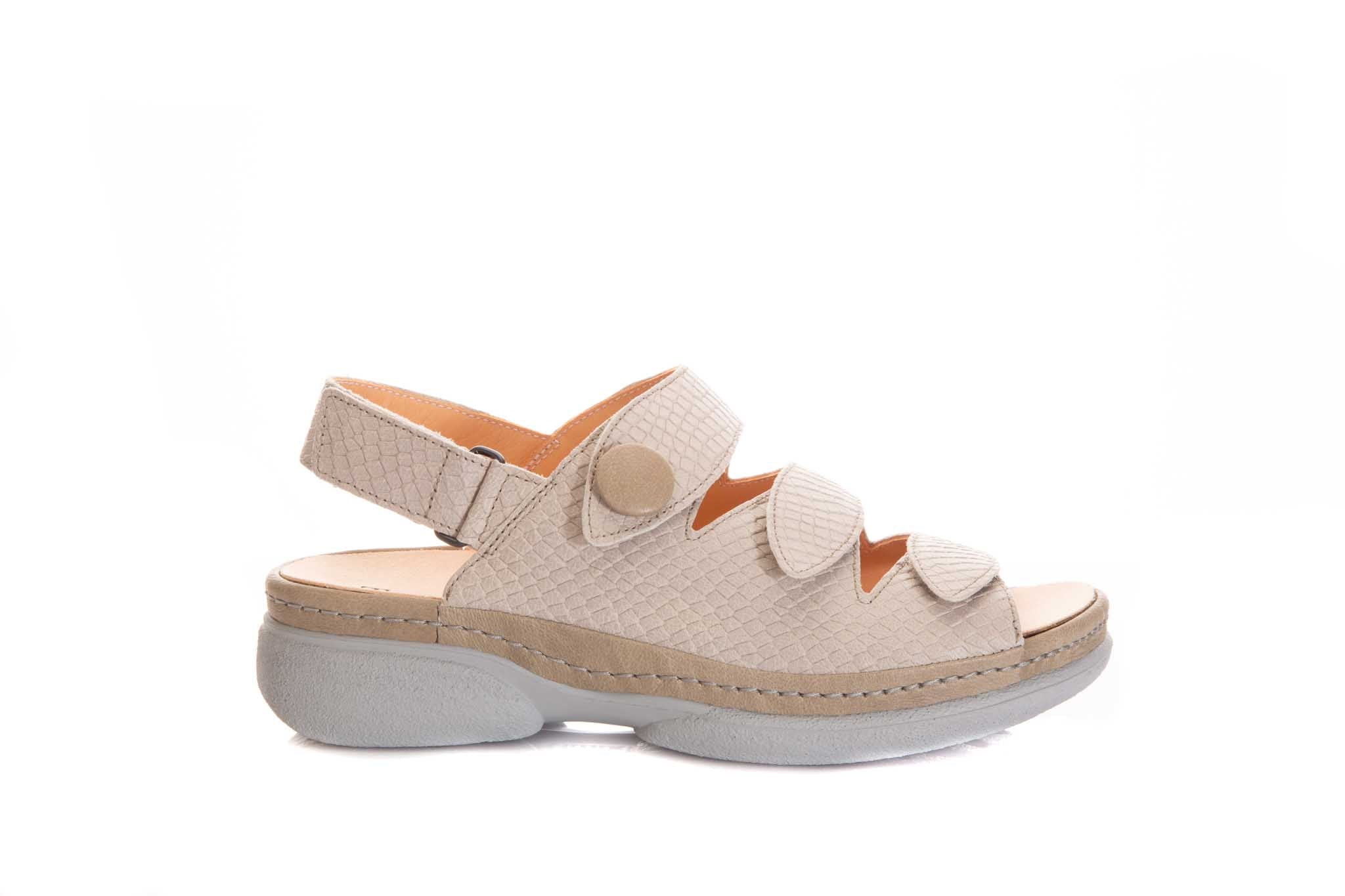 Naisten tukevapohjainen Think! Cambio sandaali kolmella tarralla - leveä kärki