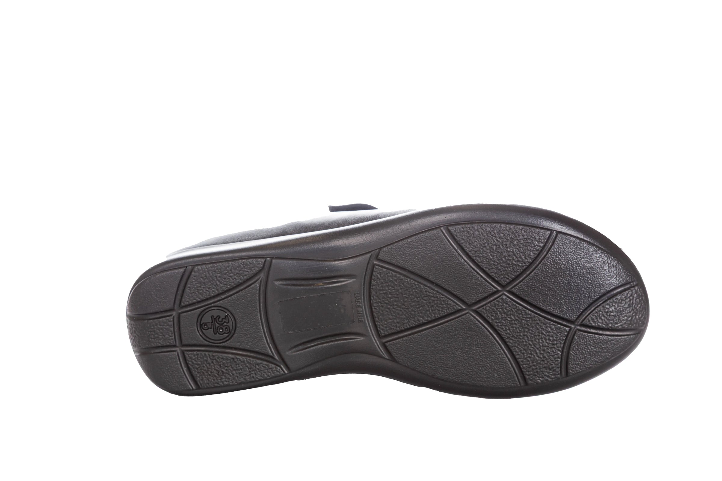 Naturan tilava ja kevyt tarrakenkä - tilava lesti