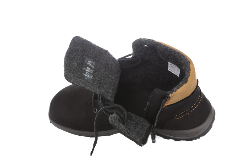New Feet nilkkurit W-lesti