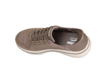 Miesten helposti puettavat ja tilavat extra wide lenkkarit - Skechers Slip Ins