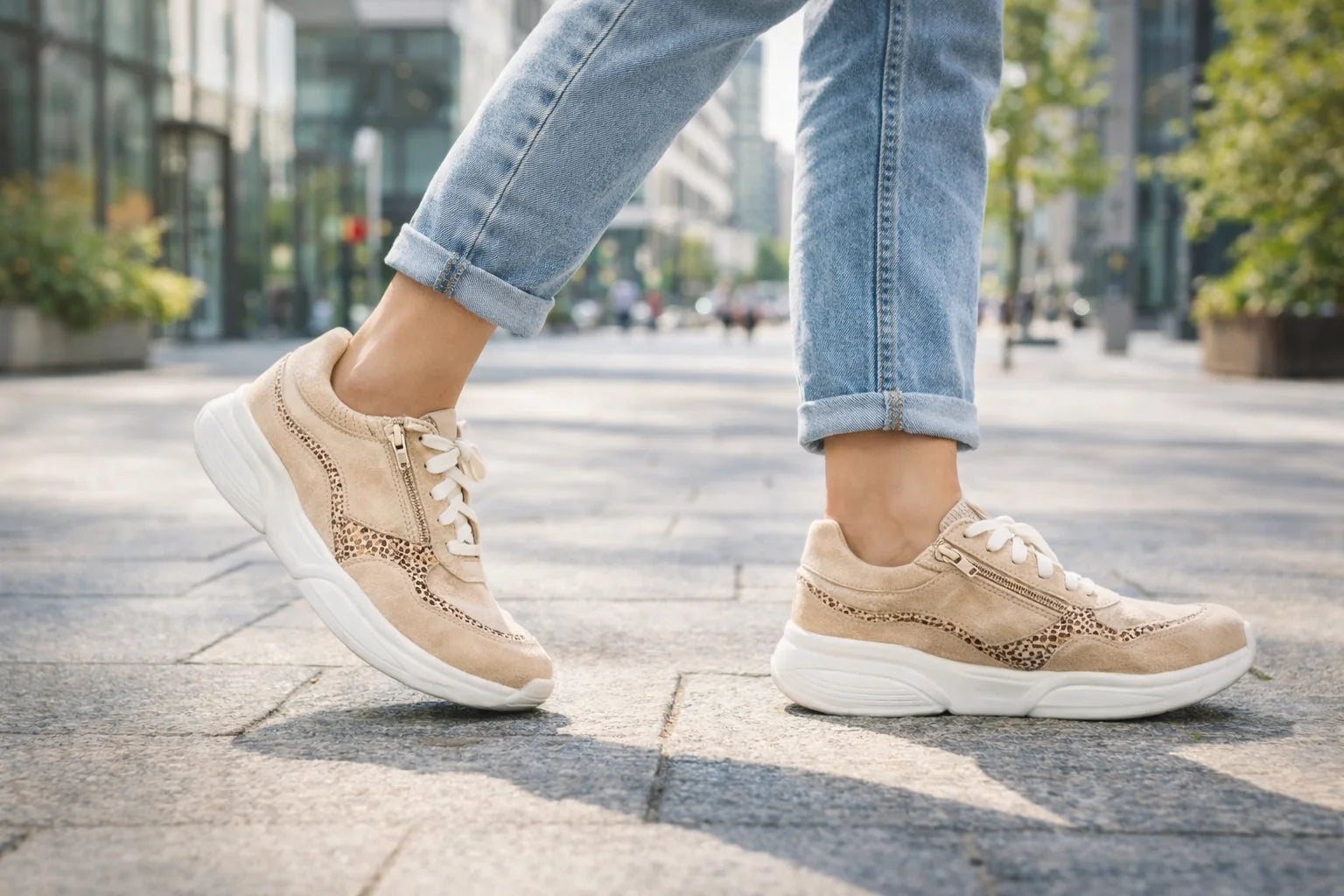 Xsensible Strechwalker SWX11 kävelykenkä rullaavalla pohjalla - sopii hyvin kipeille jalkaterän nivelille